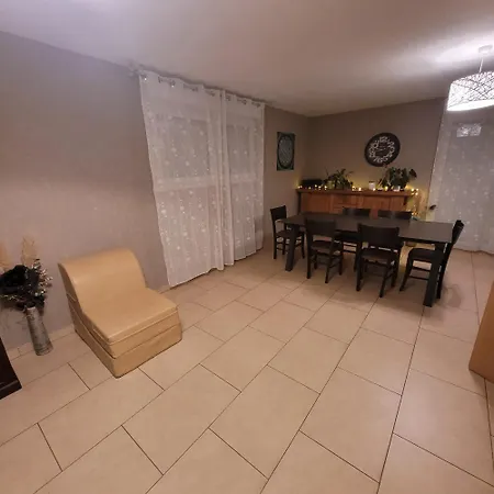 Charmante Maison Equipee Pour Un Sejour Agreable Σπίτι διακοπών *